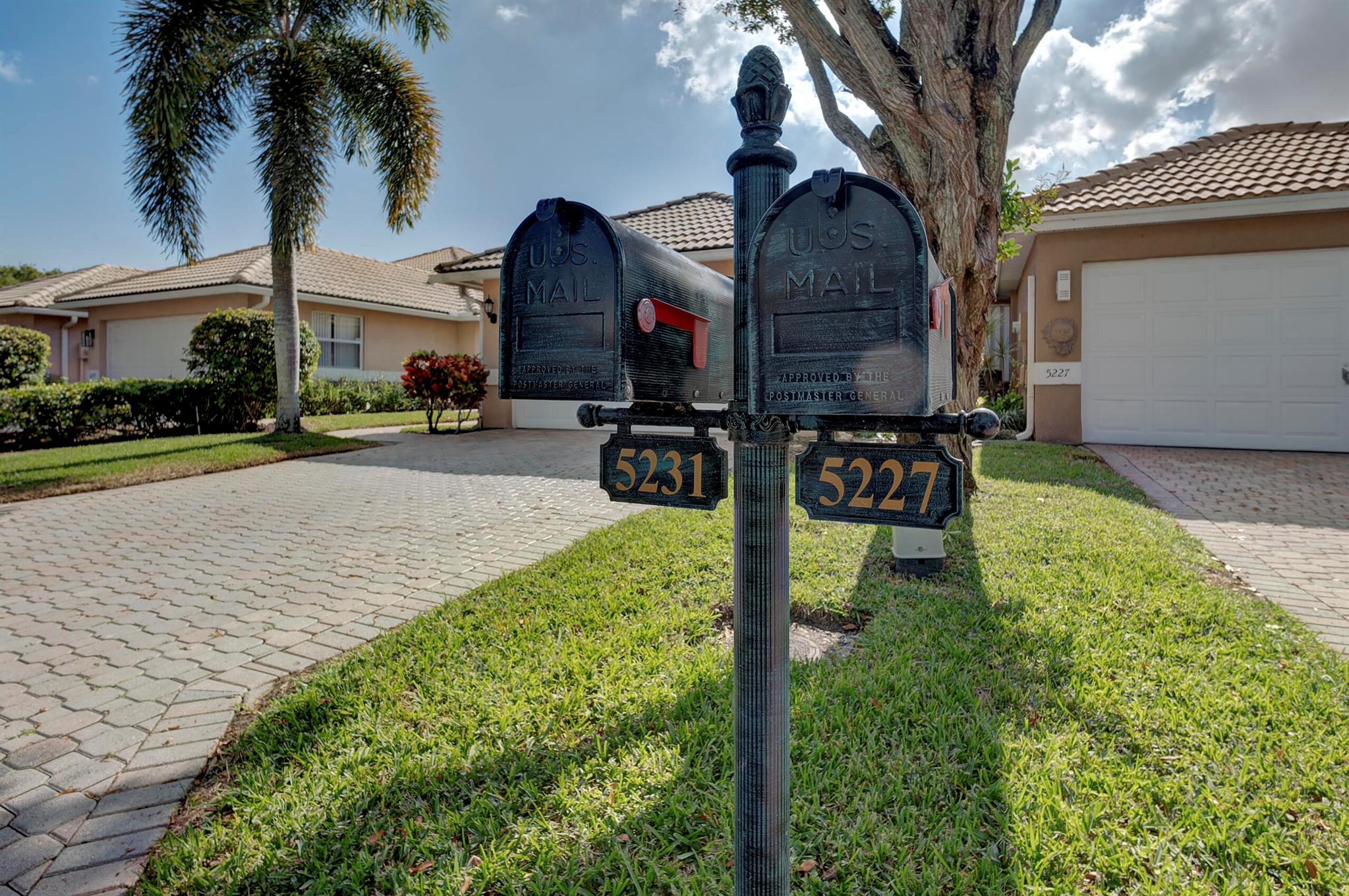 TROPICAL LAKES PH 2 - Residential Lease