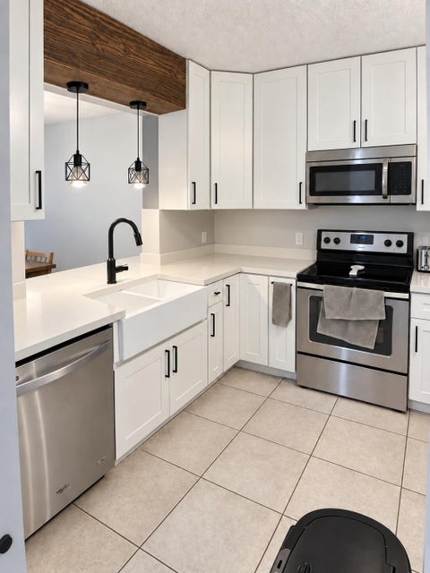 Tiny photo for 8592 W Sunrise Boulevard #Unit 206, Plantation, FL 33322 (MLS # B26077172)
