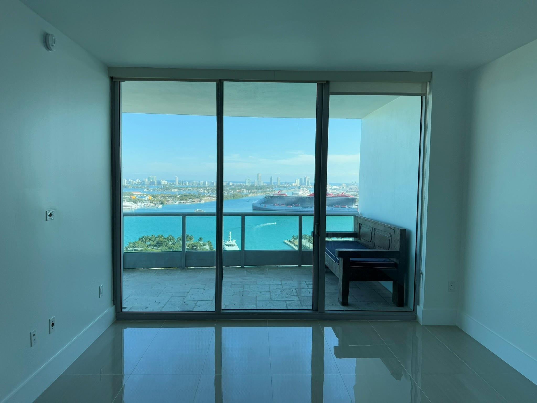 900 Biscayne Boulevard 2807