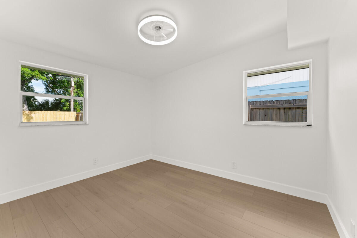 PALM BEACH CABANA COLONY 1 - Residential