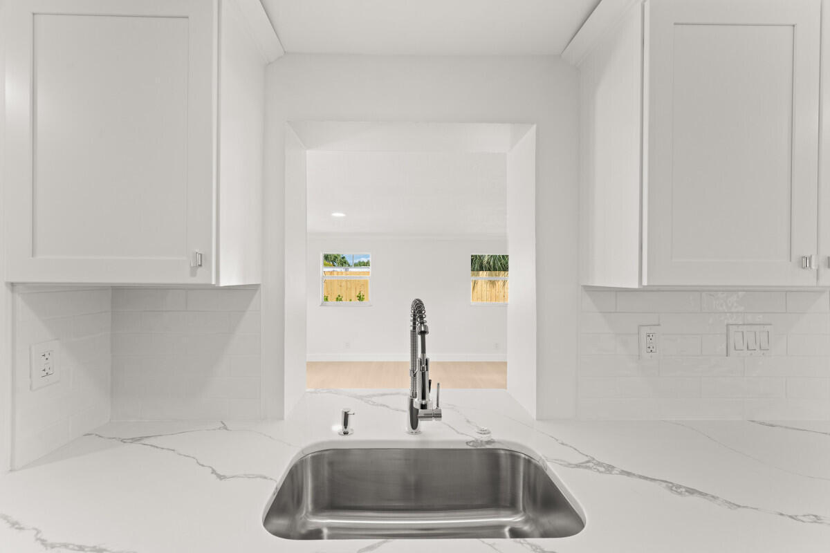 PALM BEACH CABANA COLONY 1 - Residential