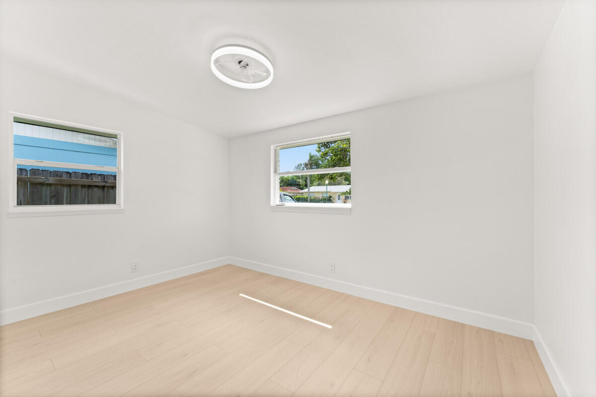 PALM BEACH CABANA COLONY 1 - Residential