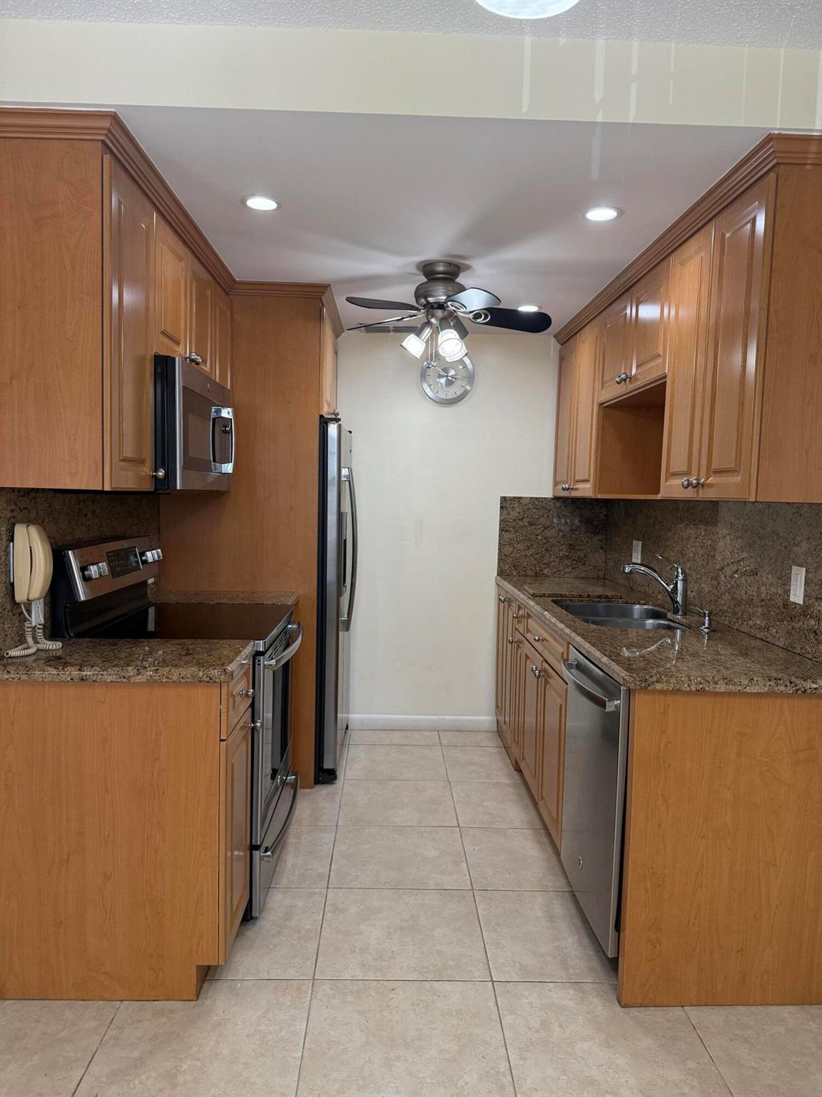 2071 Exeter D