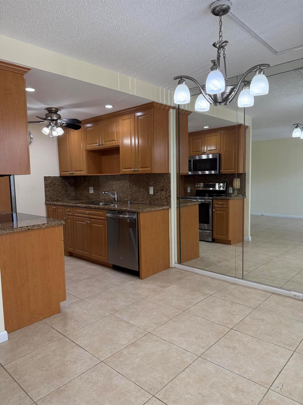 2071 Exeter D