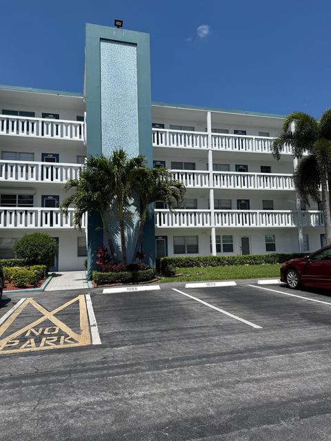 2071 Exeter D Boca Raton FL 33434