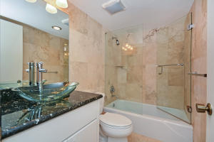 BRIDGEWOOD MID-RISE CONDO - Residential Lease