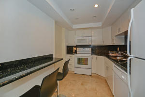 BRIDGEWOOD MID-RISE CONDO - Residential Lease