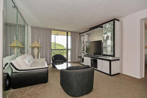 BRIDGEWOOD MID-RISE CONDO - Residential Lease