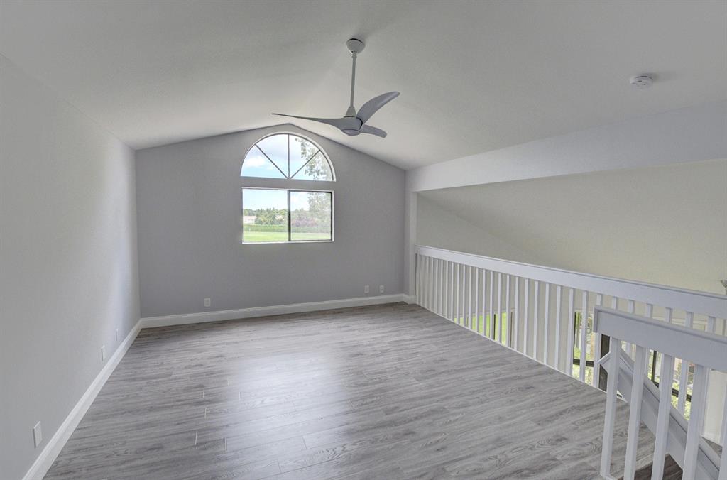 GLENEAGLES CONDO V - Residential