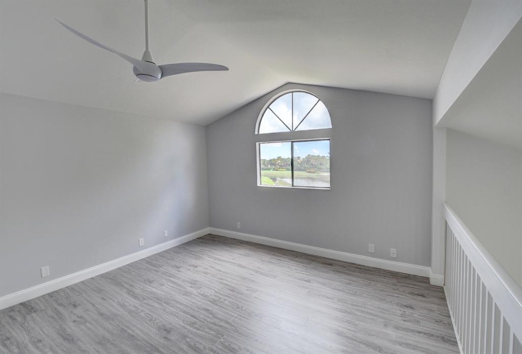 GLENEAGLES CONDO V - Residential