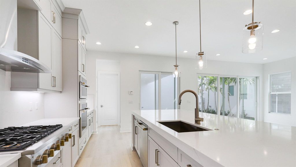 Photo of 13104 Alton Road, Palm Beach Gardens, FL 33418 (MLS # R10970690)