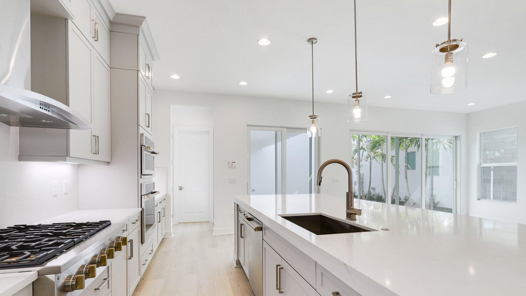 Photo of 13104 Alton Road, Palm Beach Gardens, FL 33418 (MLS # R10970690)