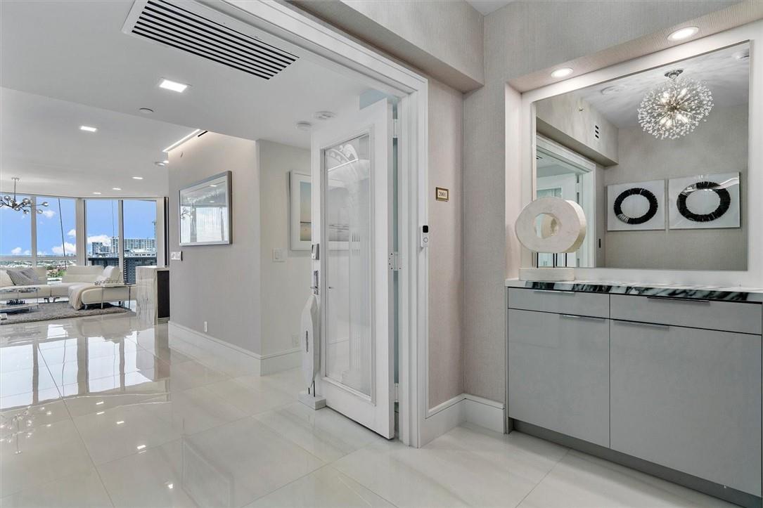 L'Hermitage - Residential