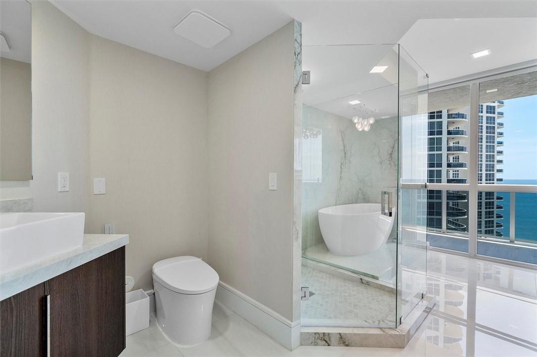 L'Hermitage - Residential