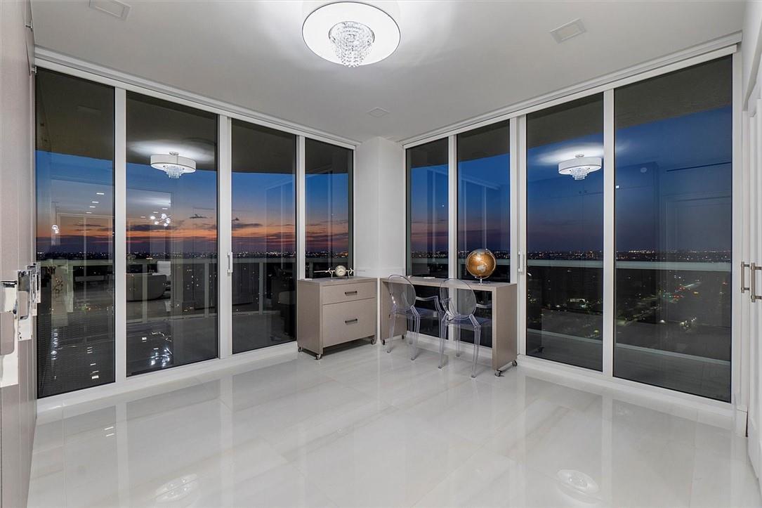 L'Hermitage - Residential