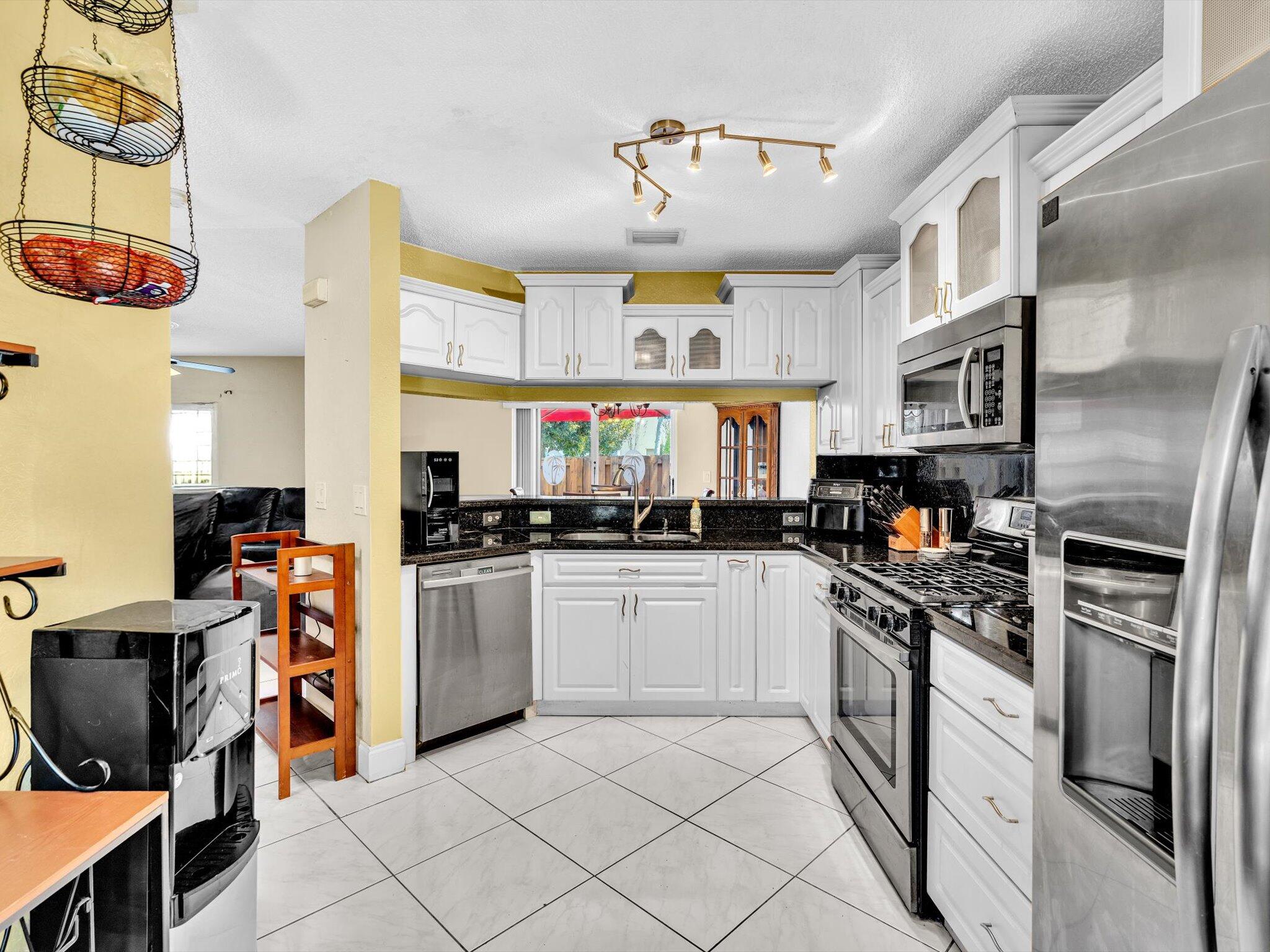 8991 NW 53rd Street