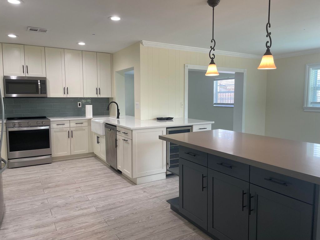 Photo of 12 Burning Tree Lane, Boca Raton, FL 33431 (MLS # R10949114)