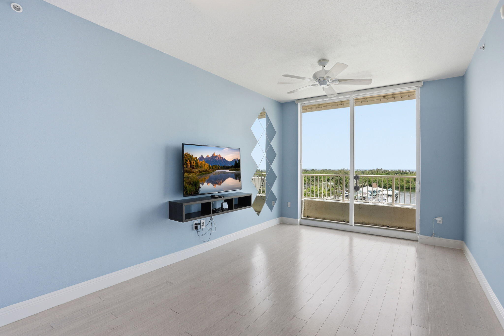 MARINA VILLAGE AT BOYNTON BEACH CONDO - Residential