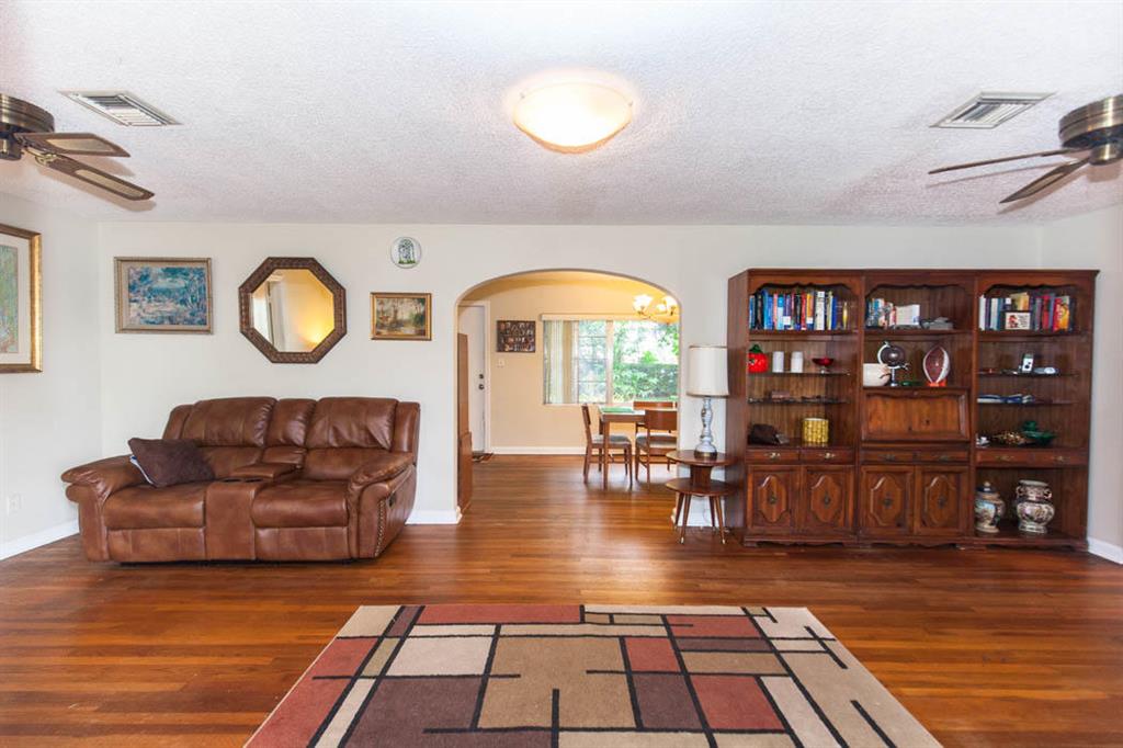 KELSEY CITY - Residential