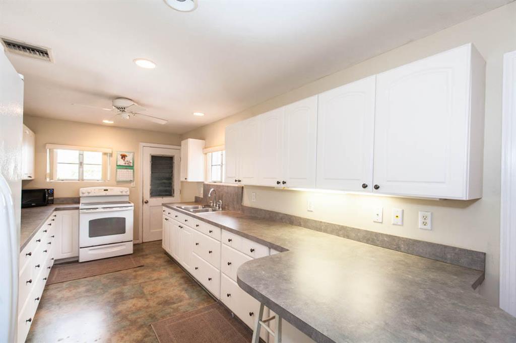 KELSEY CITY - Residential