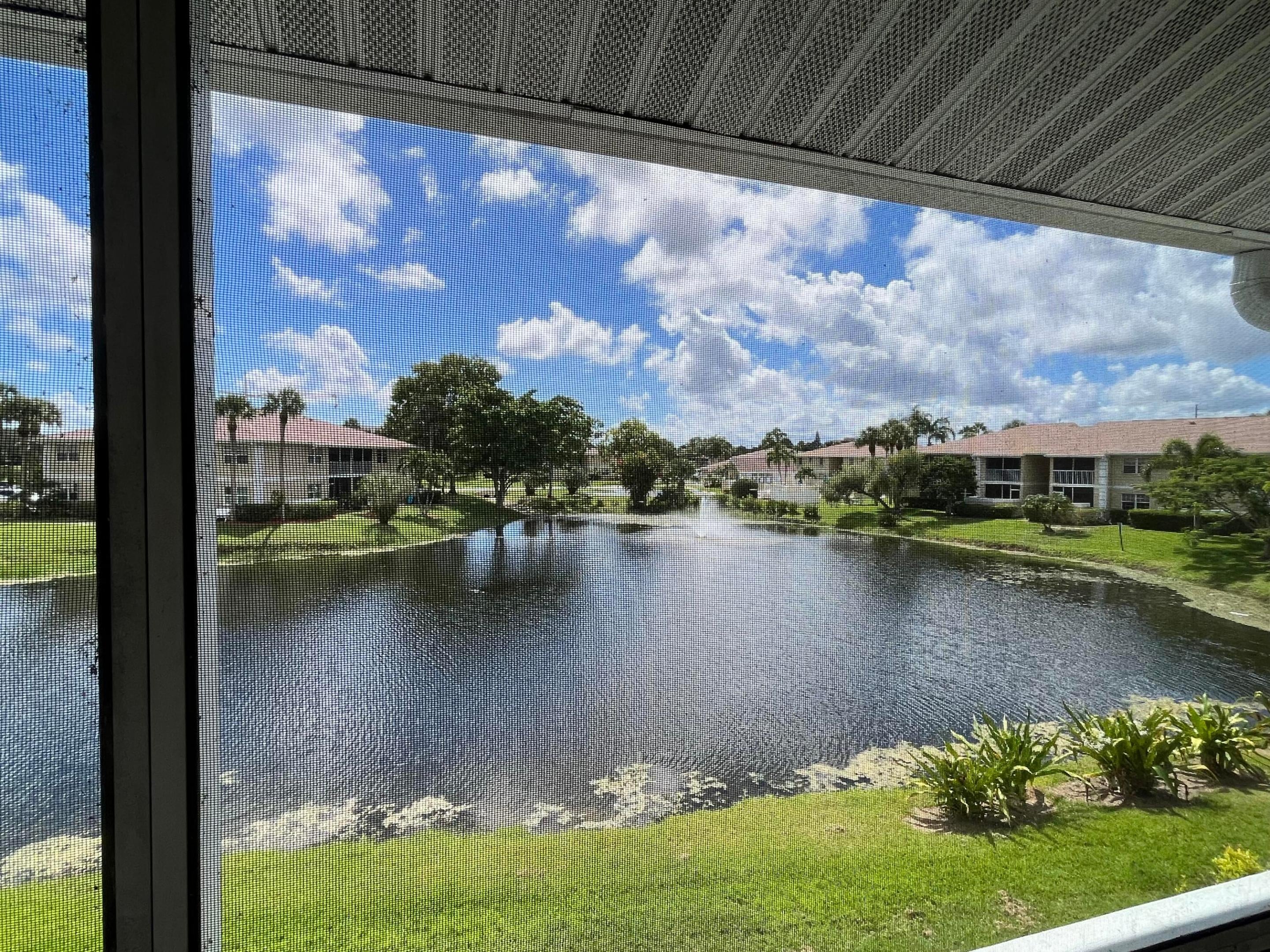 1531 SE Royal Green Circle R-206