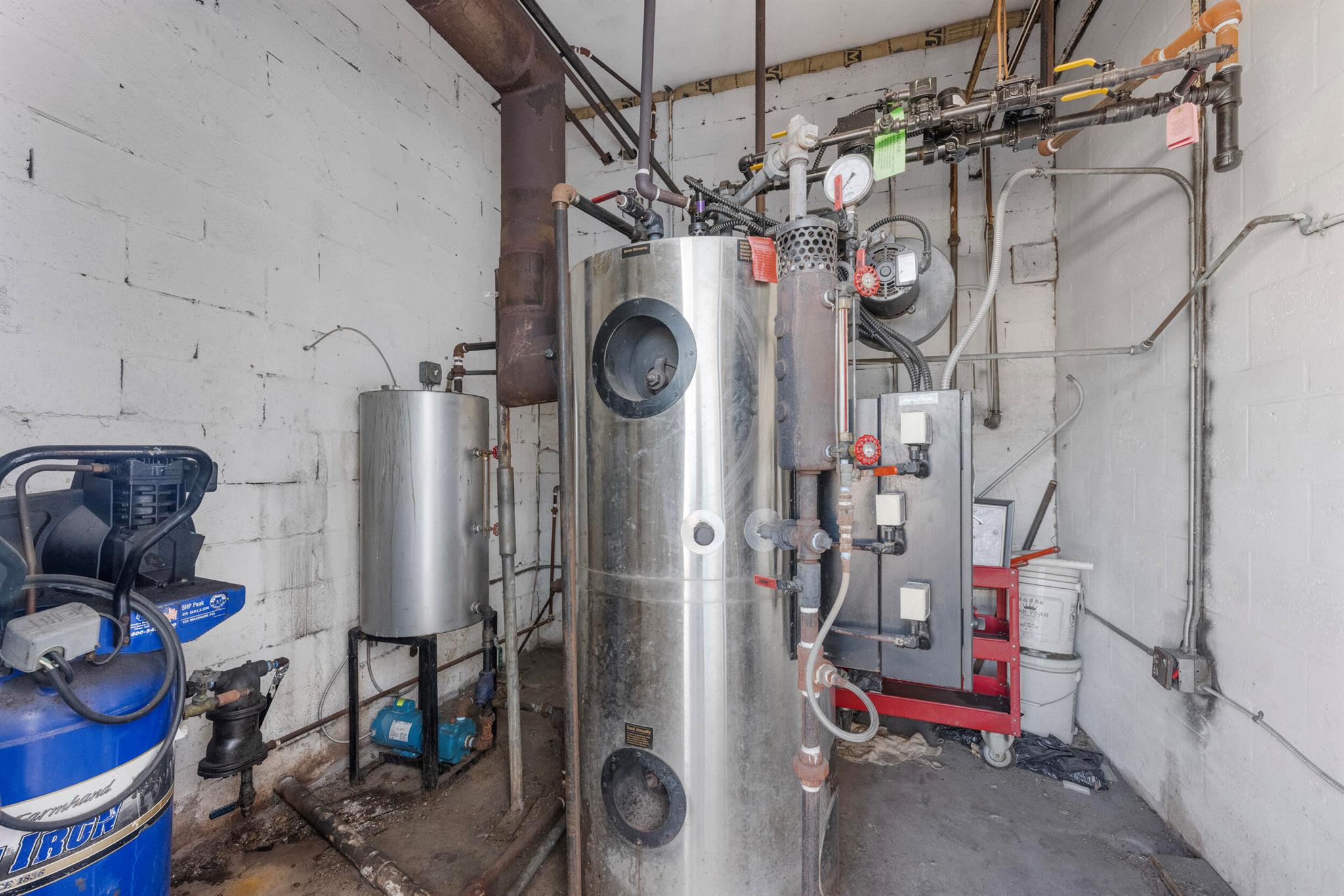 FIRST ADDITION - Commercial Sale