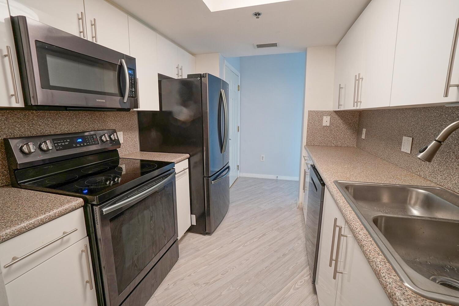 RIVER RUN SOUTH CONDO - Residential Lease