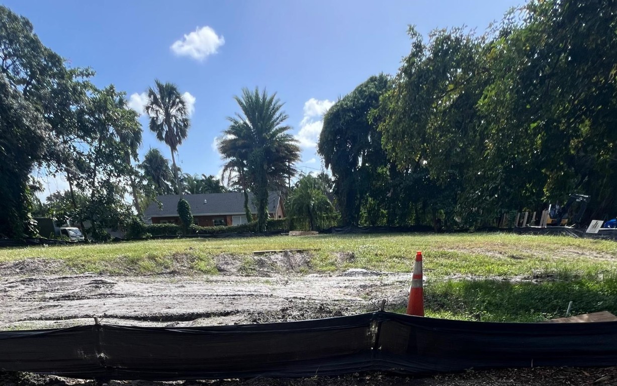 Rohan Acres 22-43 B - Land