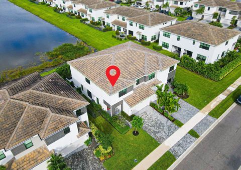 A home in Lake Worth