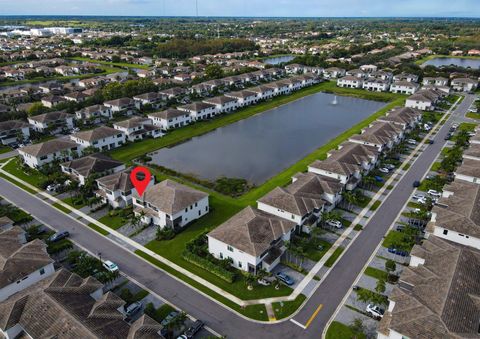 A home in Lake Worth