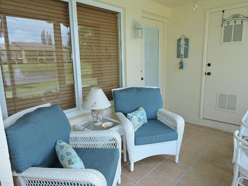 Photo of 331 Pine Ridge Circle #B-1, Greenacres, FL 33463 (MLS # R10910137)