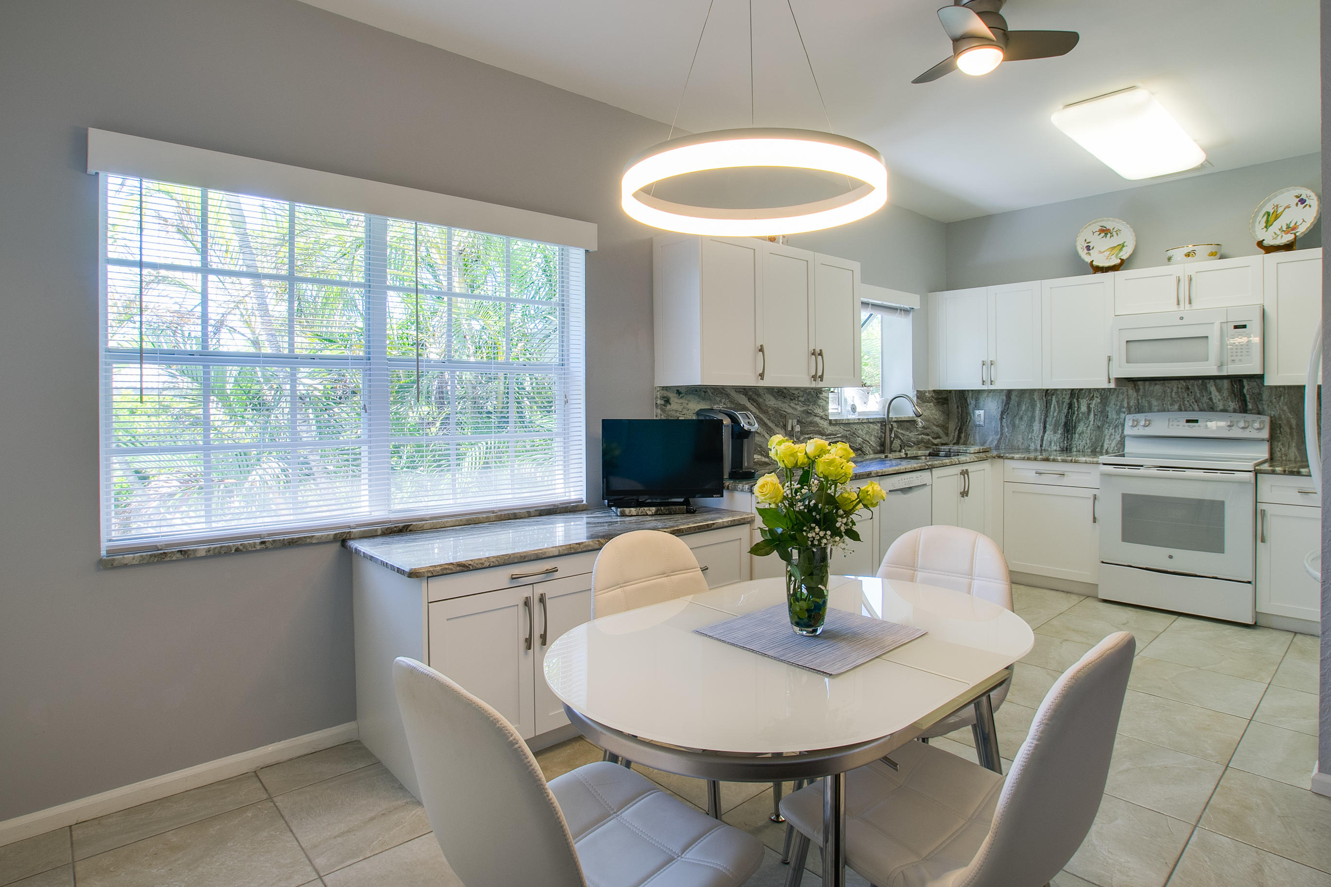 BRIARWOOD AT INDIAN SPRINGS CONDO - Residential