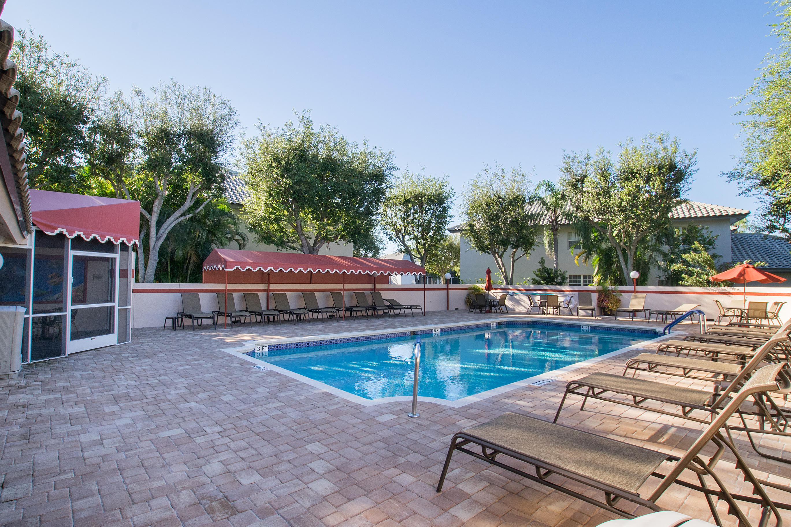 BRIARWOOD AT INDIAN SPRINGS CONDO - Residential