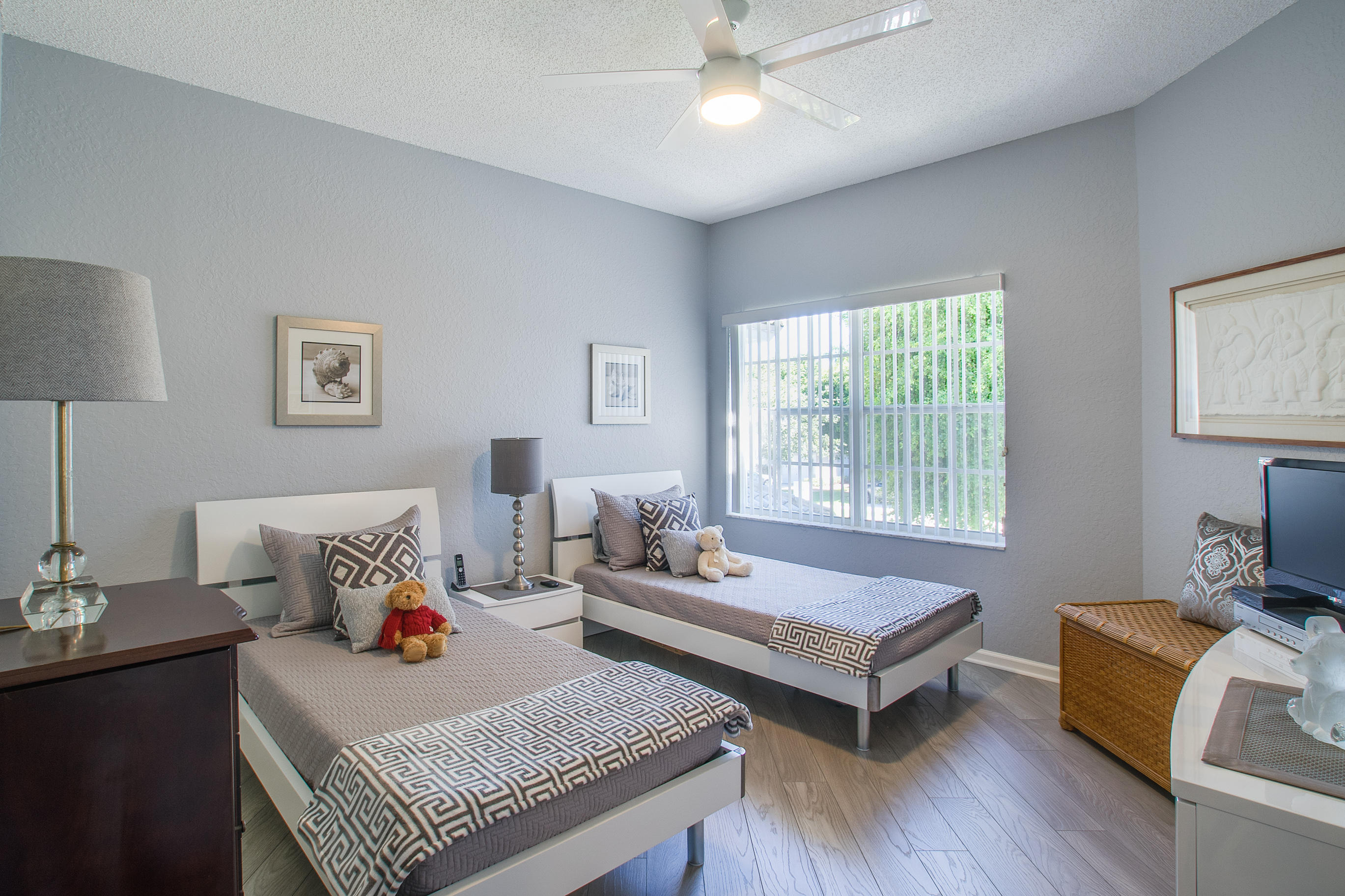 BRIARWOOD AT INDIAN SPRINGS CONDO - Residential