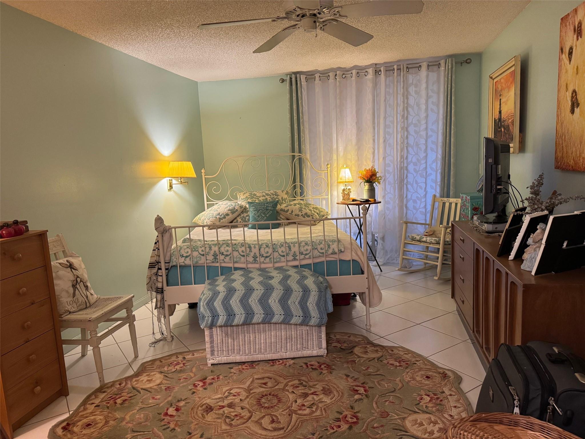 Holiday springs - Residential