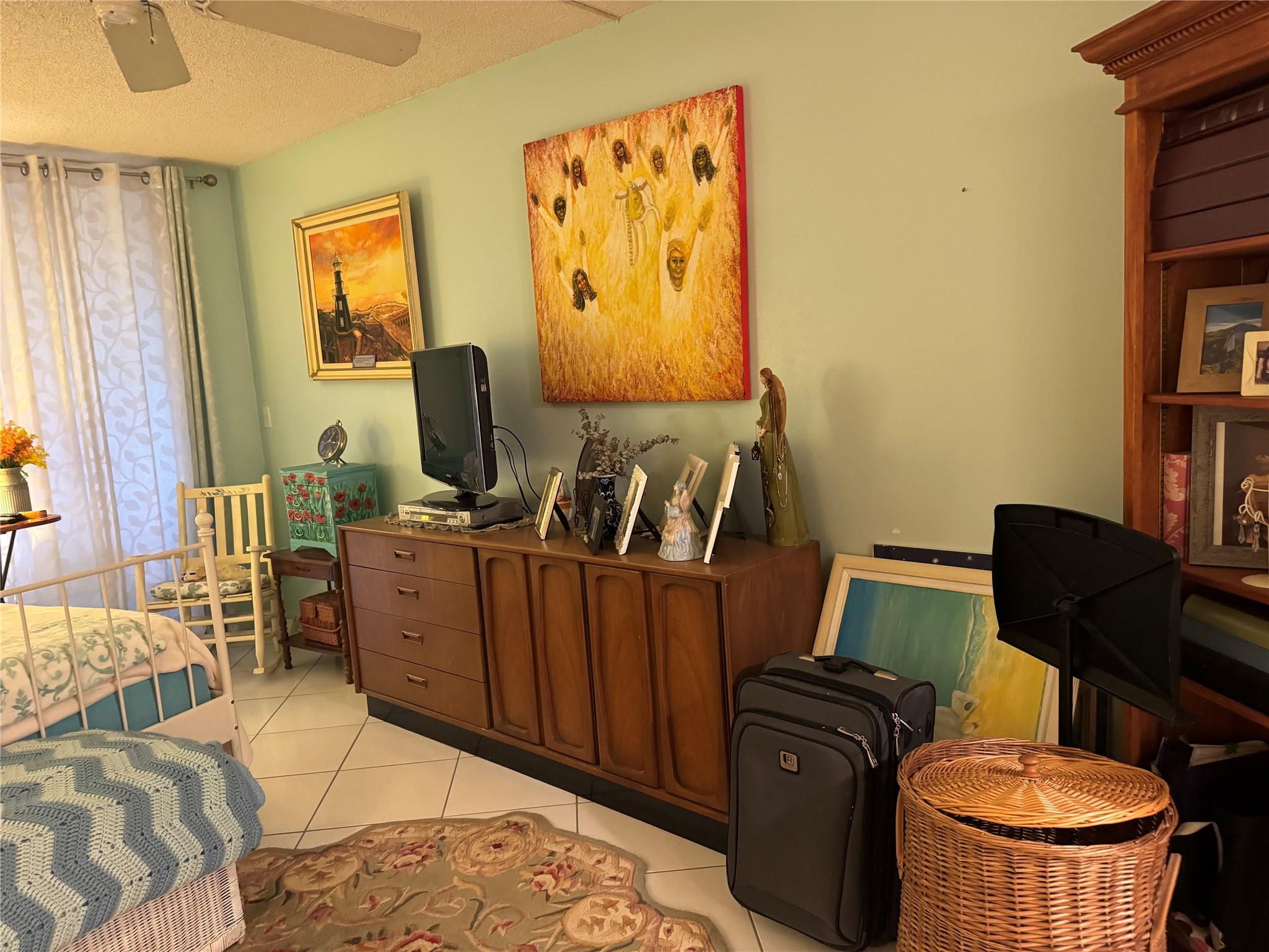 Holiday springs - Residential