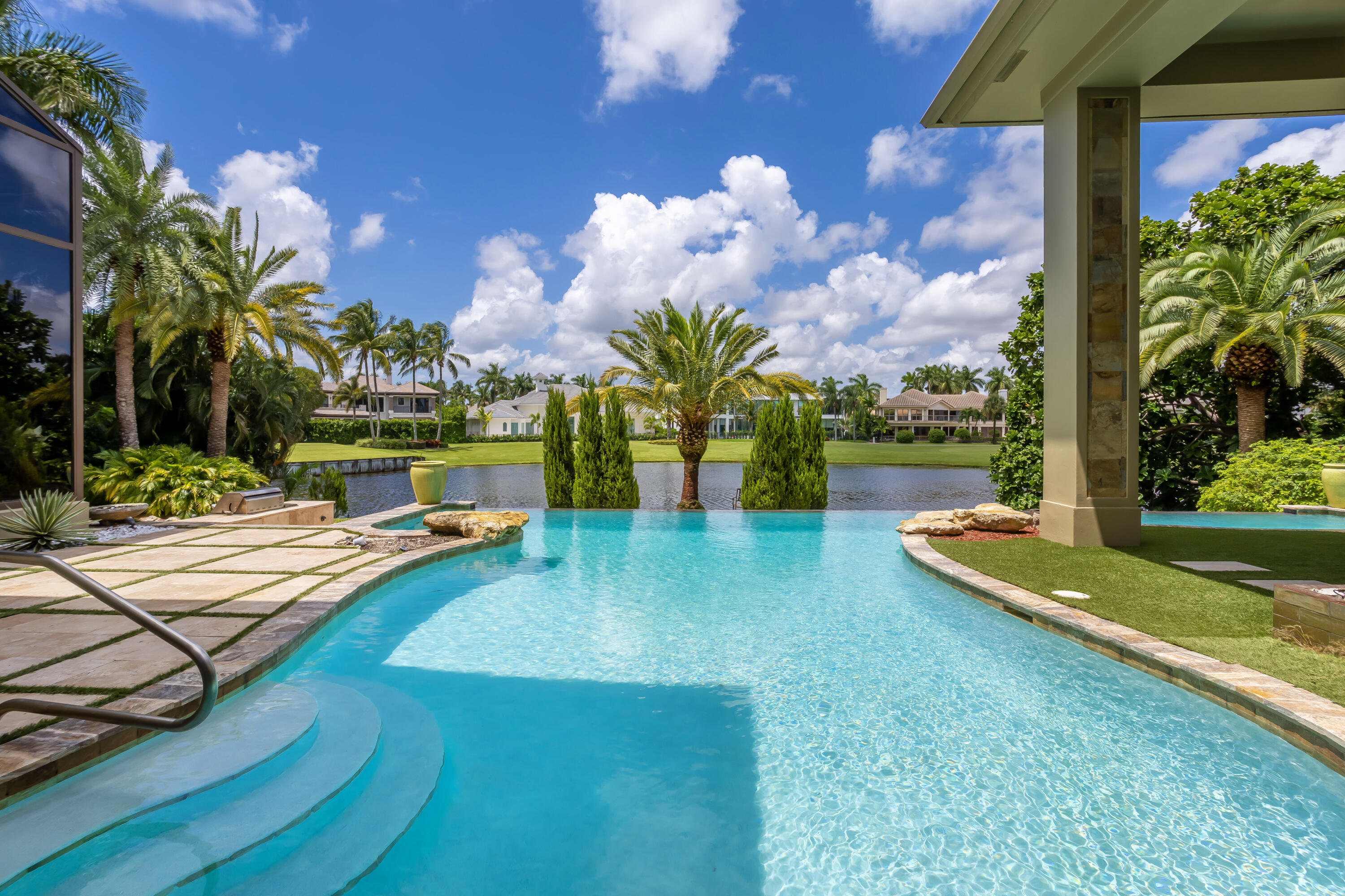 ST ANDREWS COUNTRY CLUB - Residential