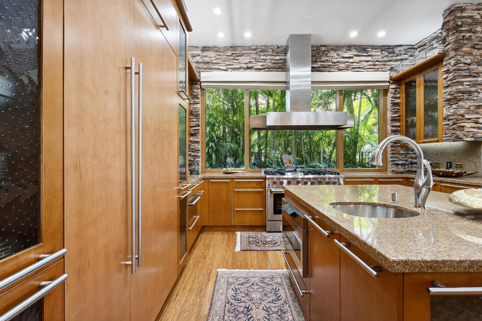 ST ANDREWS COUNTRY CLUB - Residential