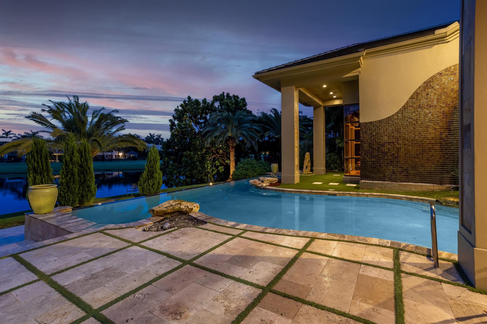 ST ANDREWS COUNTRY CLUB - Residential