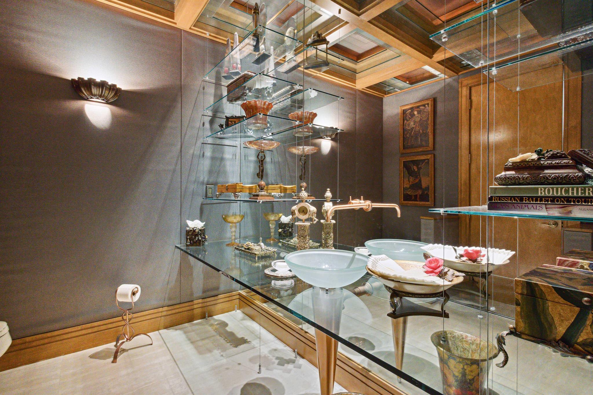 ST ANDREWS COUNTRY CLUB - Residential