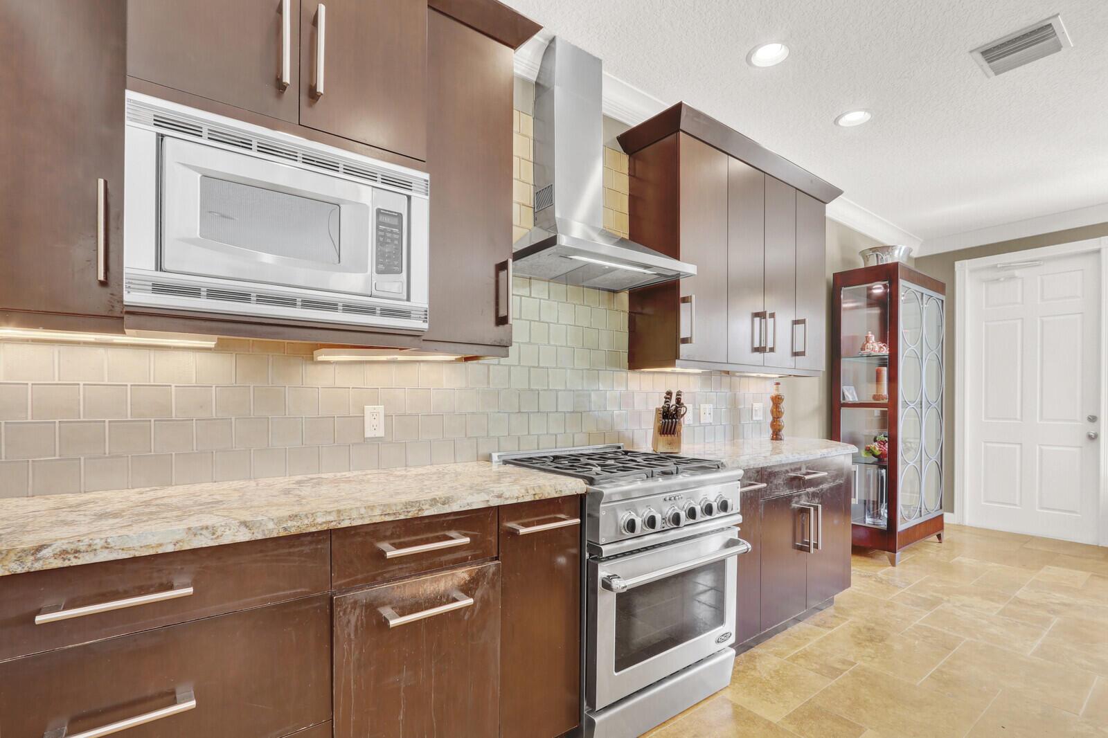 TUSCANY AT ABACOA 2 - Residential