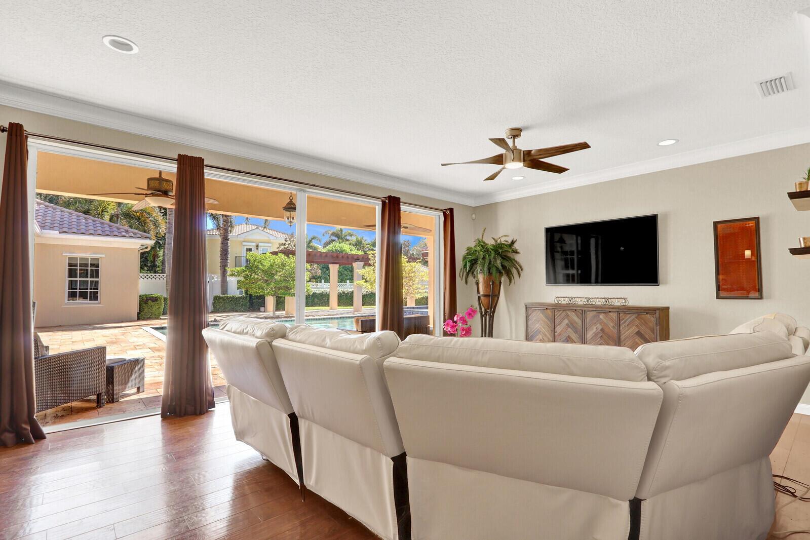 TUSCANY AT ABACOA 2 - Residential