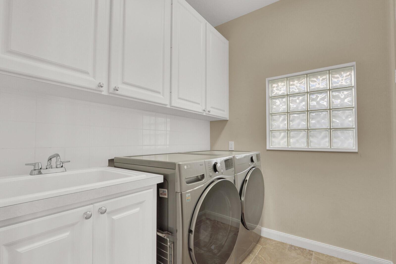 TUSCANY AT ABACOA 2 - Residential