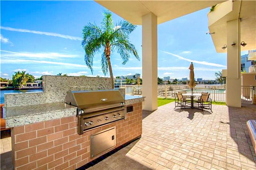 PILOT HOUSE CONDO - Residential Lease