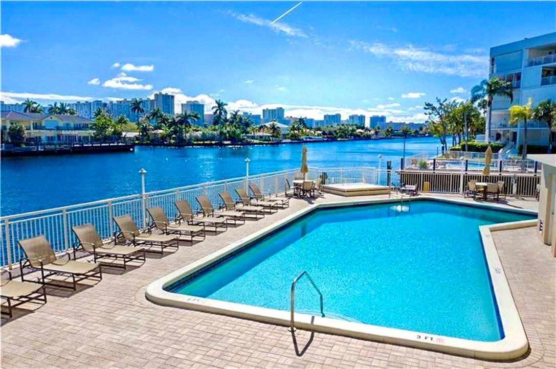 PILOT HOUSE CONDO - Residential Lease