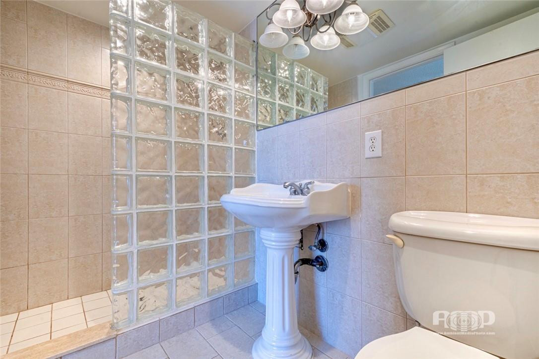 PILOT HOUSE CONDO - Residential Lease