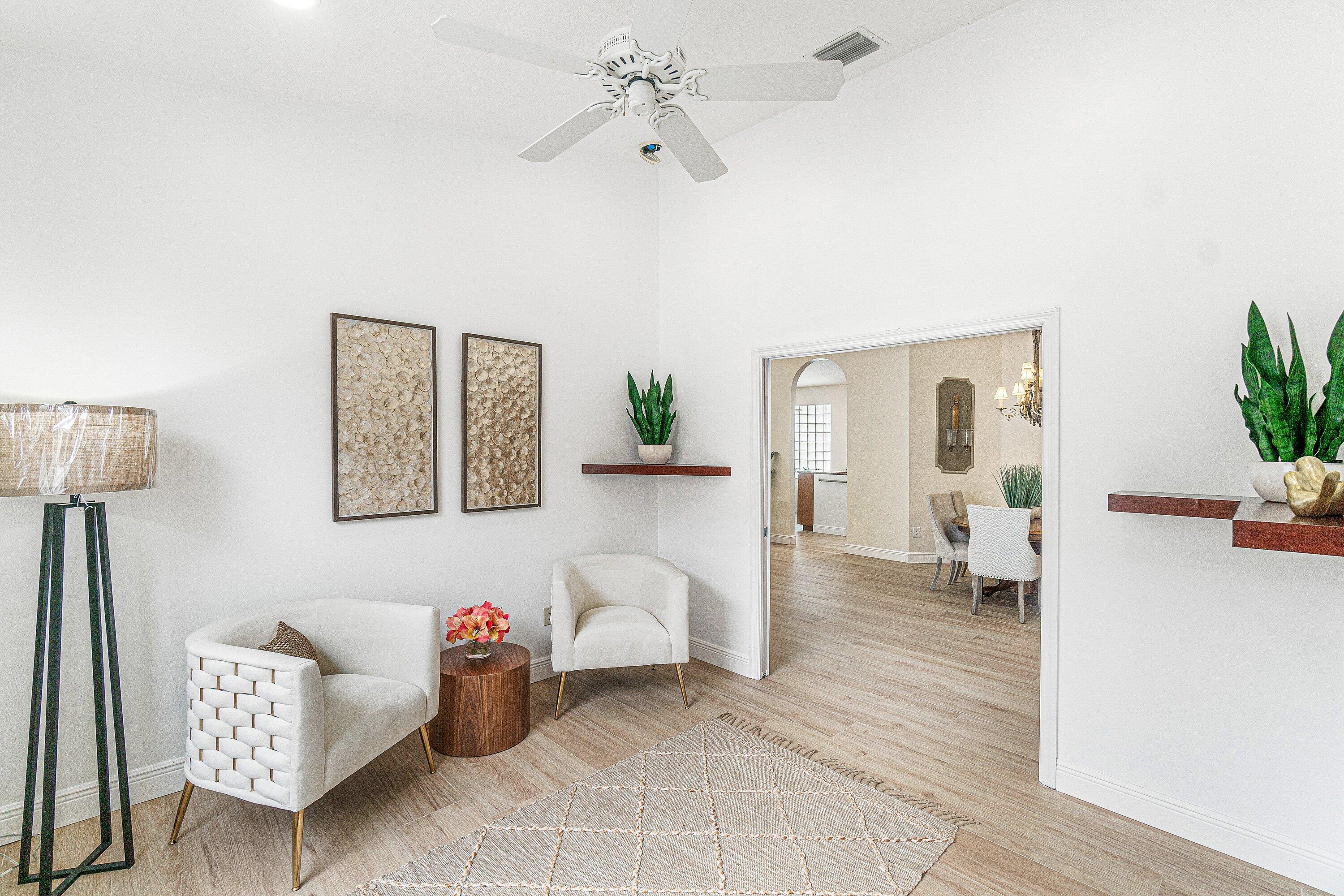 CORAL LAKES - Residential