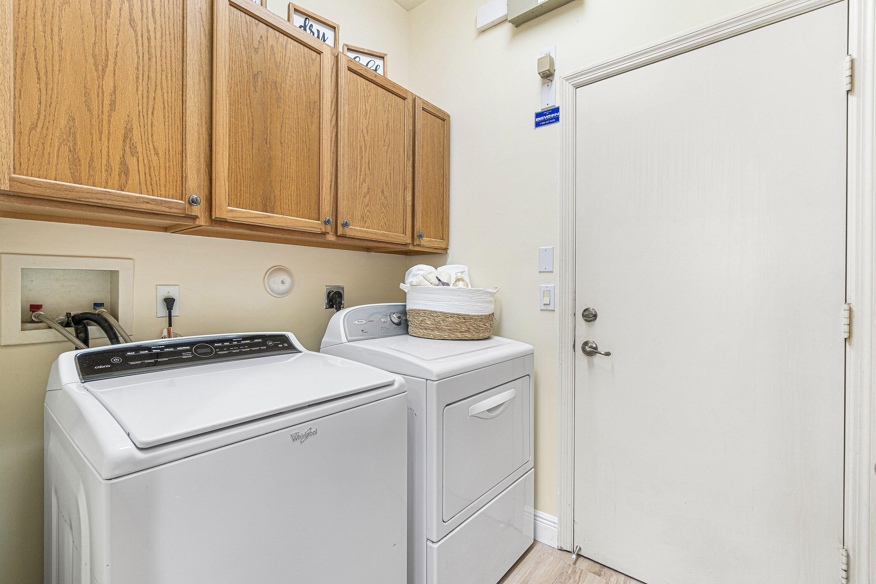 CORAL LAKES - Residential