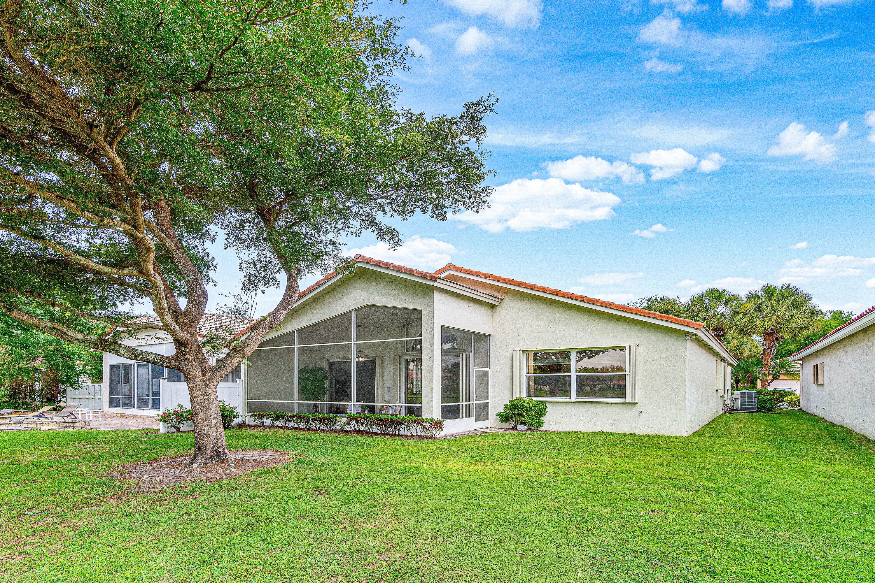 CORAL LAKES - Residential