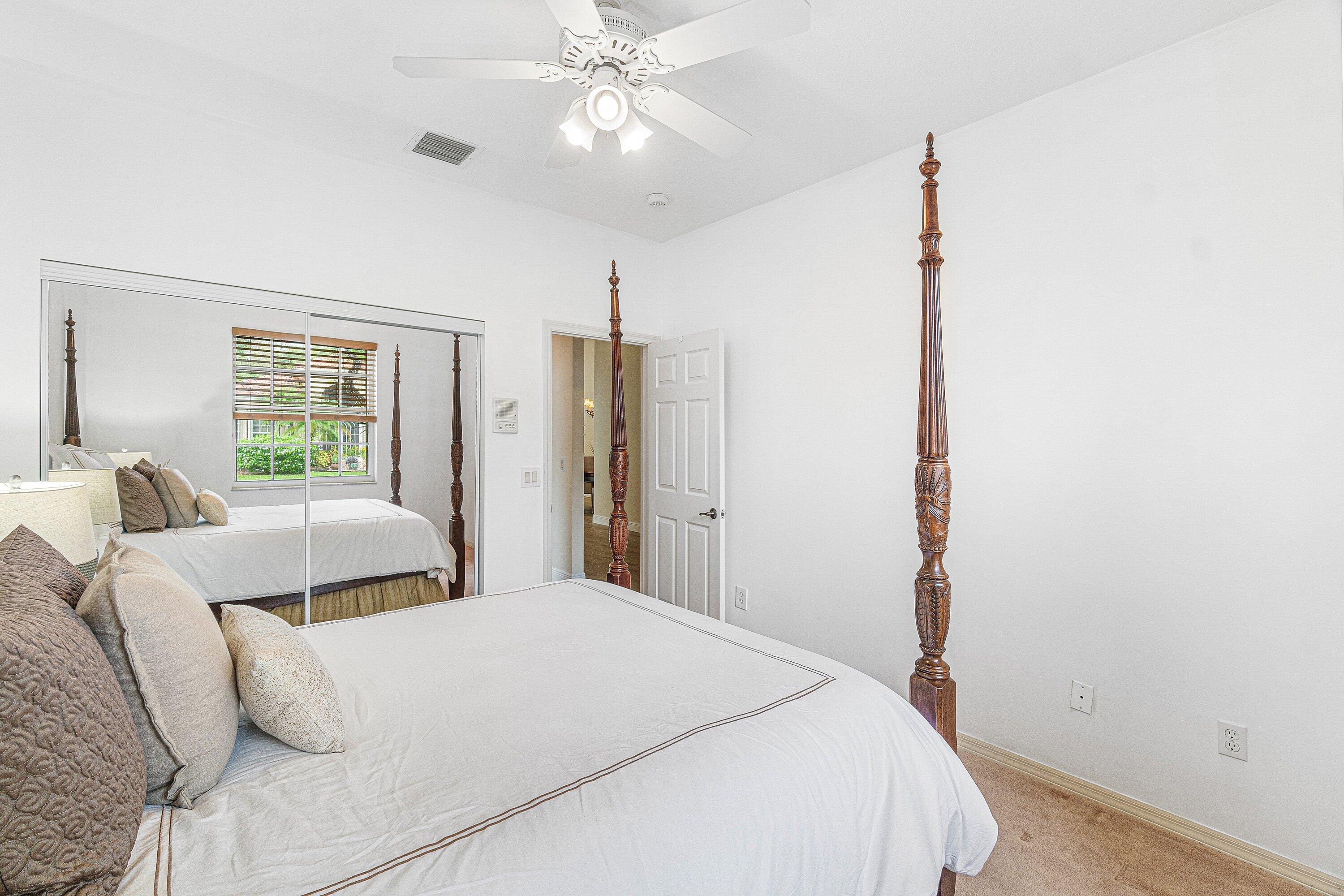 CORAL LAKES - Residential